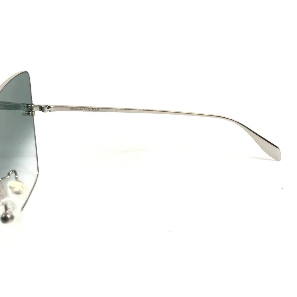 Alexander McQueen right lens